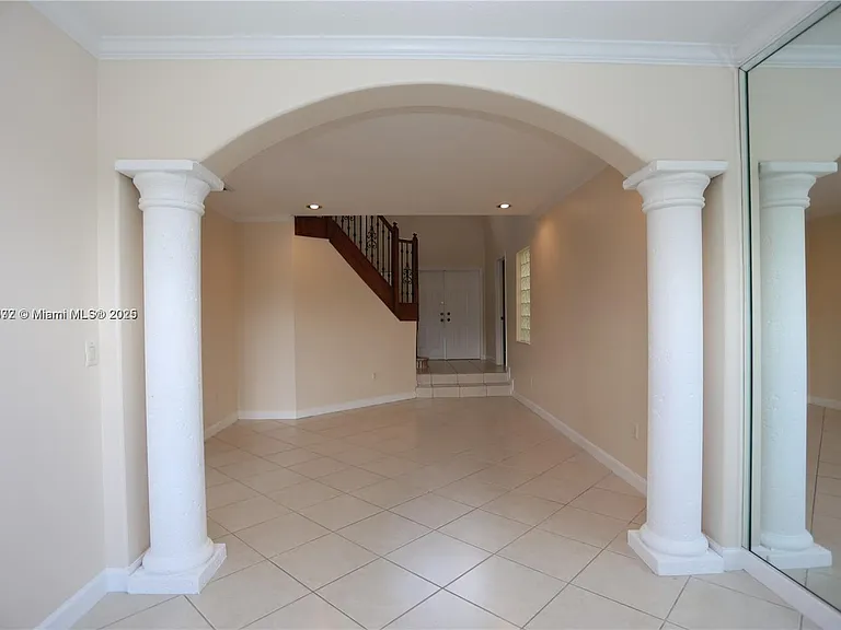 3529 SW 169th Ter — Photo 9