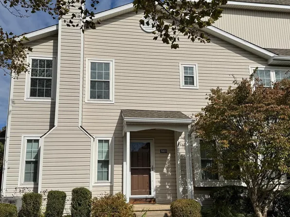 5801 Spruce Mill Dr, Yardley, PA 19067