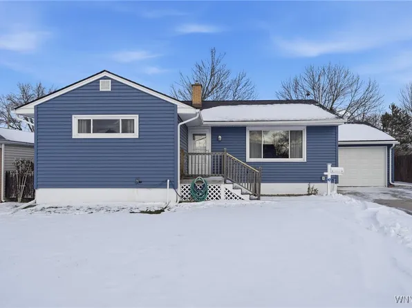 17 Warren Dr, Tonawanda, NY 14150