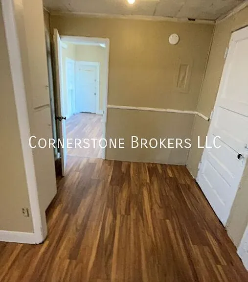 829 State St #2 — Photo 6