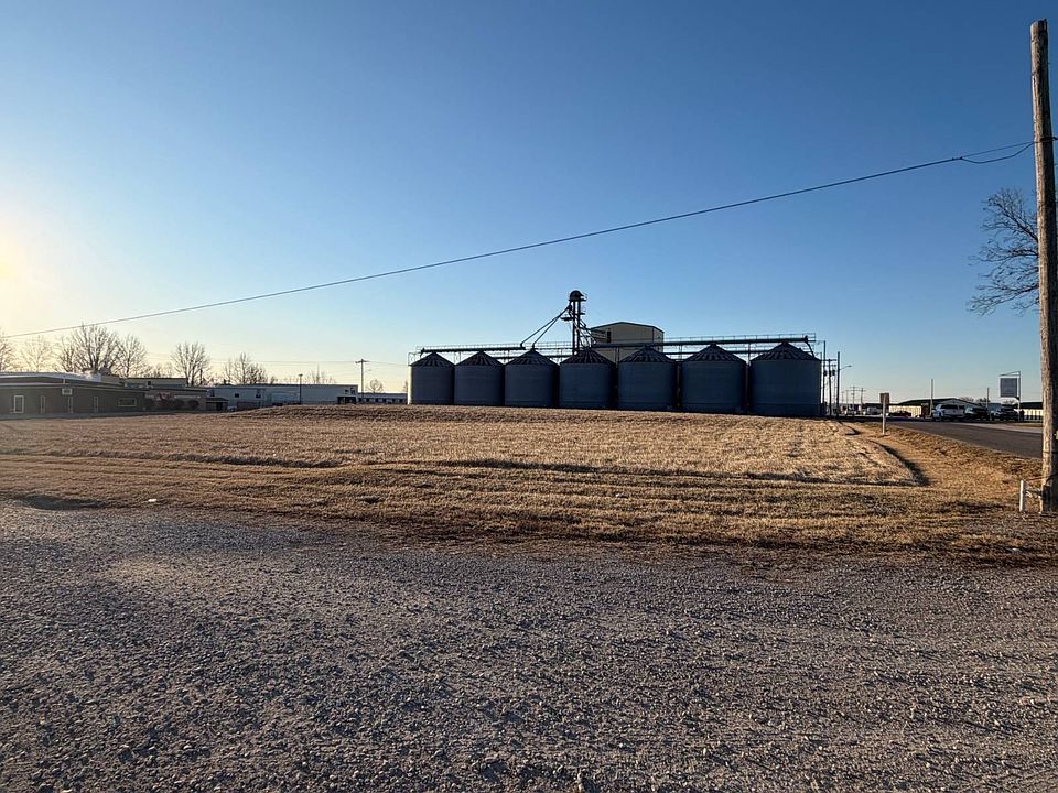 1st image of 630 Industrial Rd