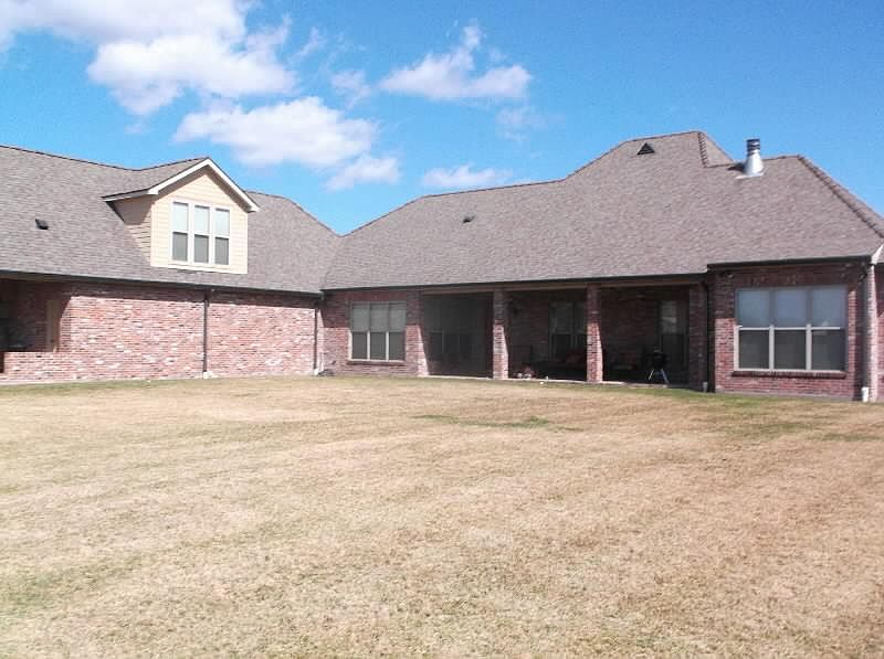 2nd image of 1202 Oak Harbor Dr