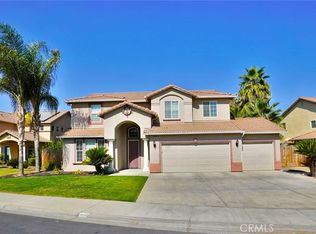 1095 Paradise Dr, Lemoore, CA 93245