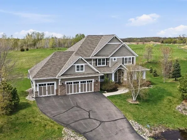 7792 Prairie Grass Pass, Prior Lake, MN 55372