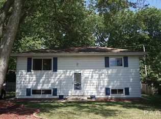 306 Birkett St, South Pekin, IL