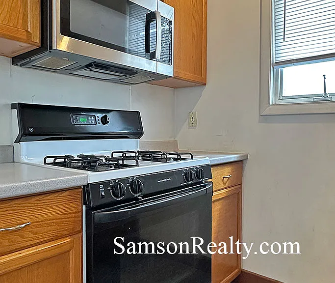 1230 Plainfield St #1230 — Photo 17