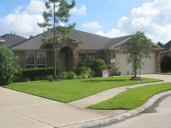 11601 Spill Creek Dr, Pearland, TX 77584