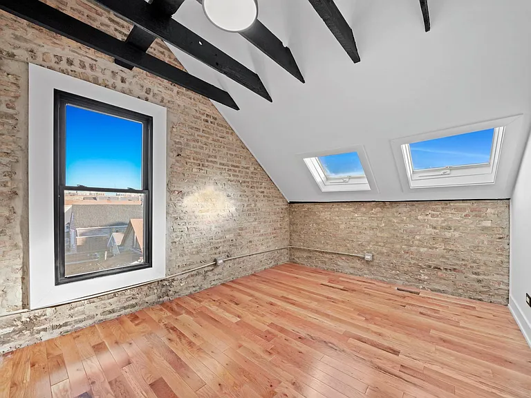 908 W 19th St #3 — Photo 24