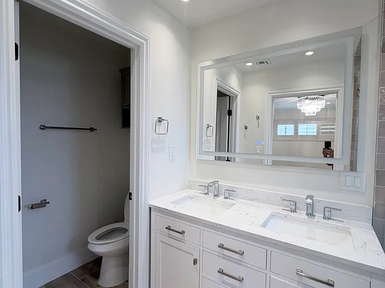 3121 N 47th St — Photo 26