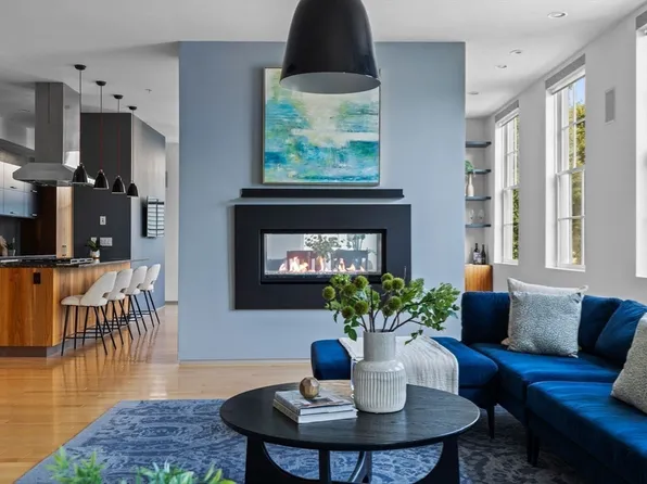 618 E 2nd St Unit 2, South Boston, MA 02127