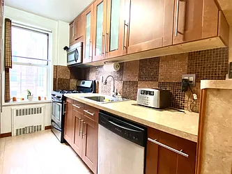 Sold by Maximillion Realty, Inc.