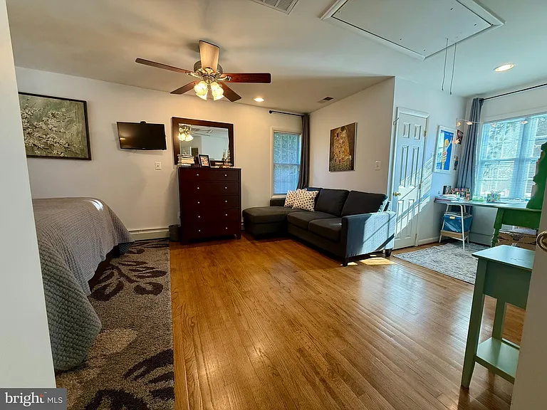 2223 Great Falls St — Photo 27