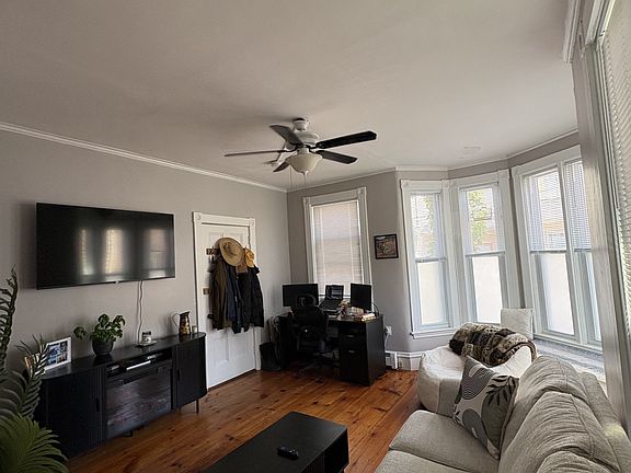 5th image of 10 Garden St APT 1