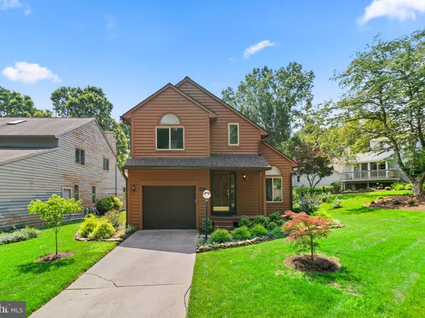 12112 Blue Paper Trl, Columbia, MD 21044