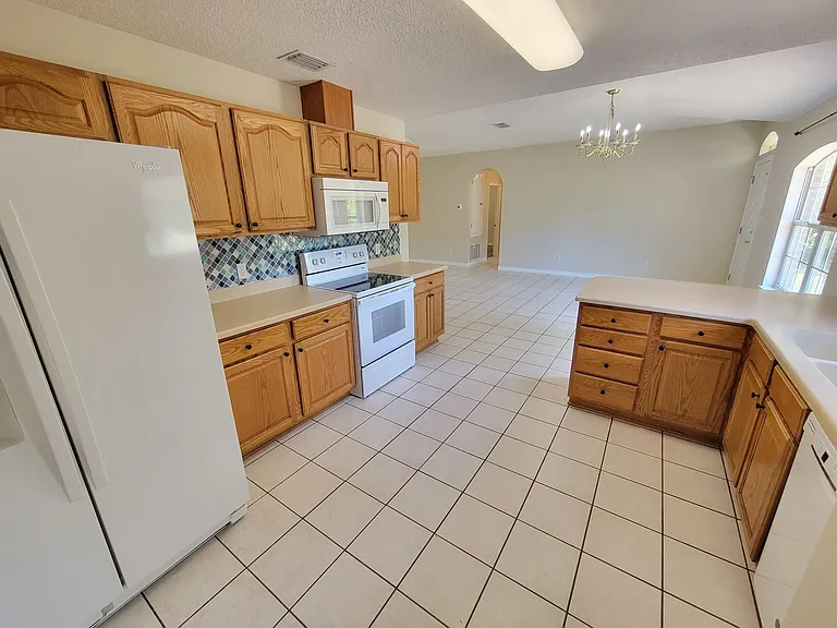 6592 Codell St — Photo 4