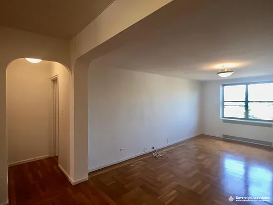 Rented by Sovereign Associates | media 20