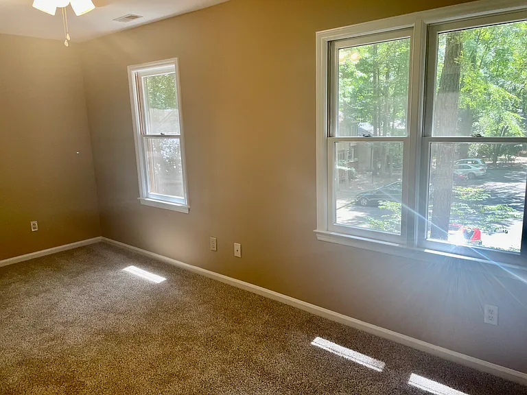 205 Forest Ct #205 — Photo 15