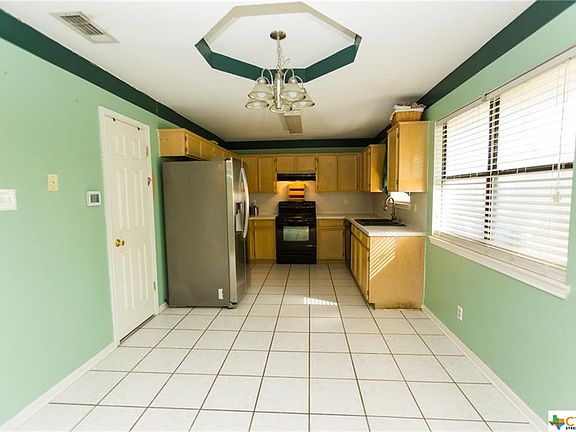 5th image of 2707 Poage Cir