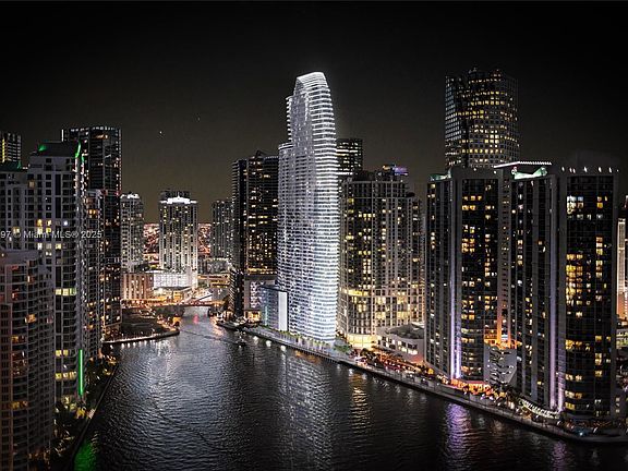 4th image of 300 Biscayne Boulevard Way #45003