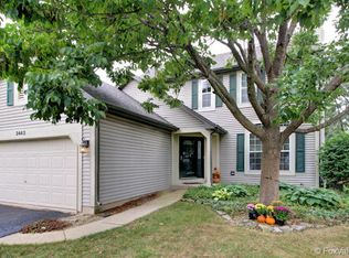 2442 Deerfield Dr, Aurora, IL 60506