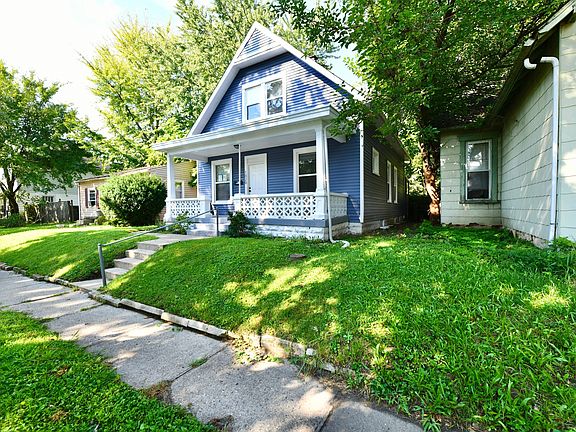 4th image of 1820 Singleton St