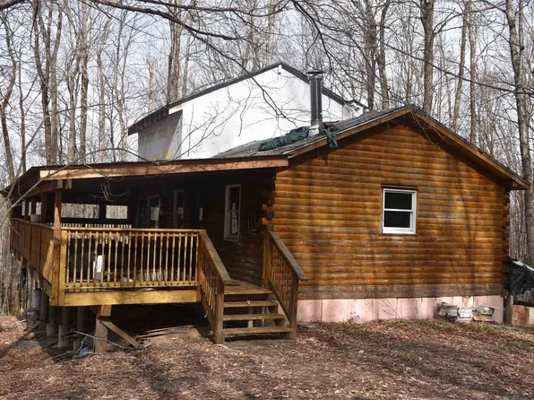397 Winch Hill Extension, Roxbury, VT 05663