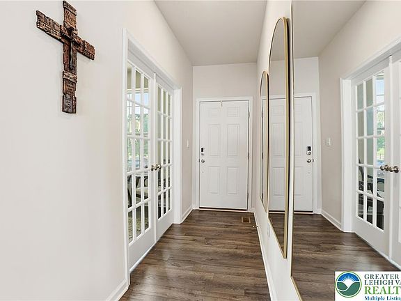 4th image of 2273 Ben Jon Rd