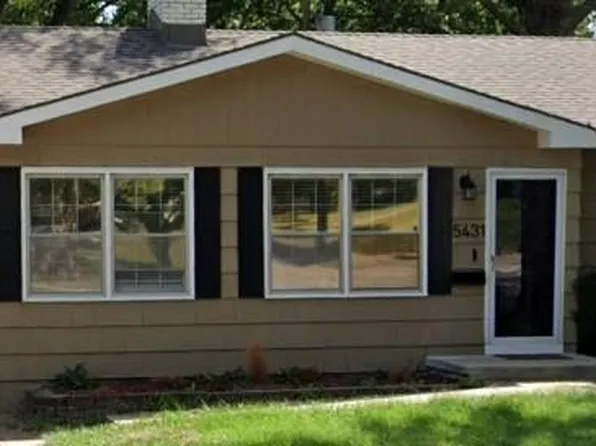 5431 Dearborn St, Mission, KS 66202