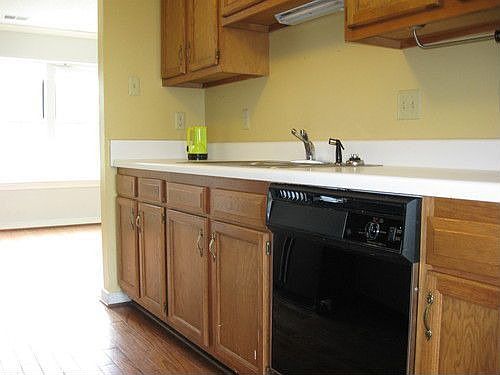 3rd image of 9504 Sara Beth Cir