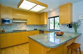 5th image of 23414 Thornewood Dr