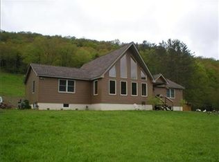 310 Gulf Rd, Roscoe, NY 12776