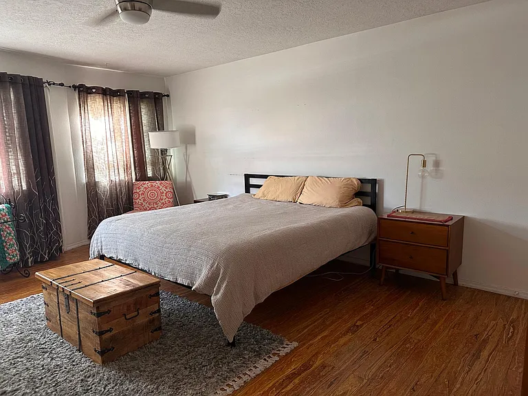 1264 Rosemont Ave NW — Photo 12