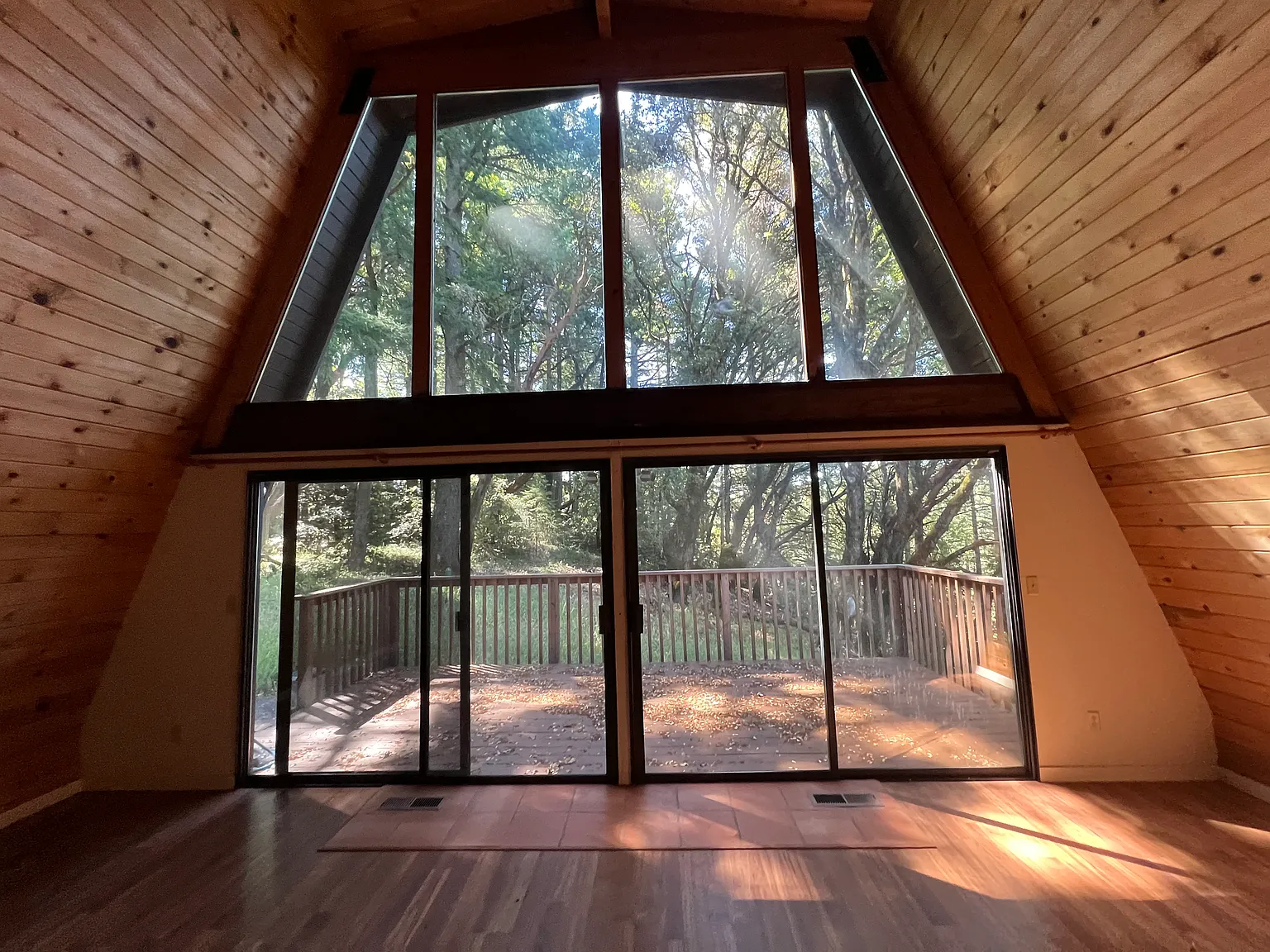 4 bed, 2380 sqft, $5,300 — Photo 4