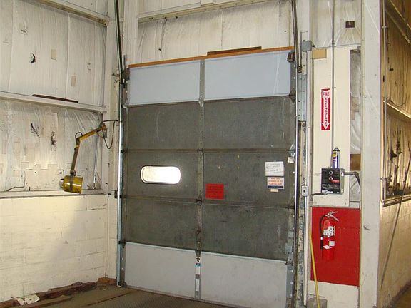 3rd image of 805 Park Ave