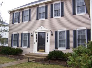 1237 Saddle Ridge Trl, Cary, IL 60013