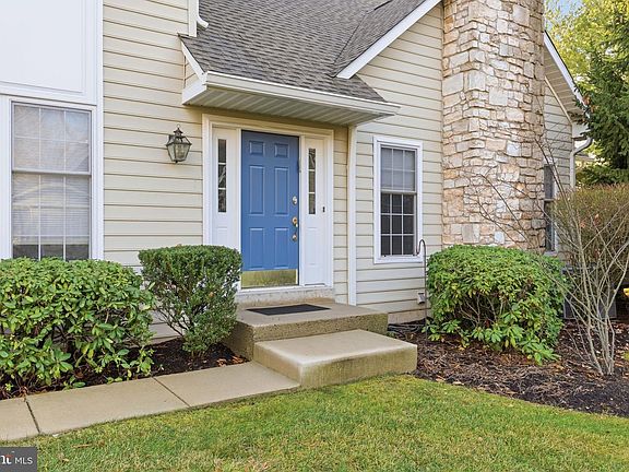 4th image of 105 Birkdale Dr