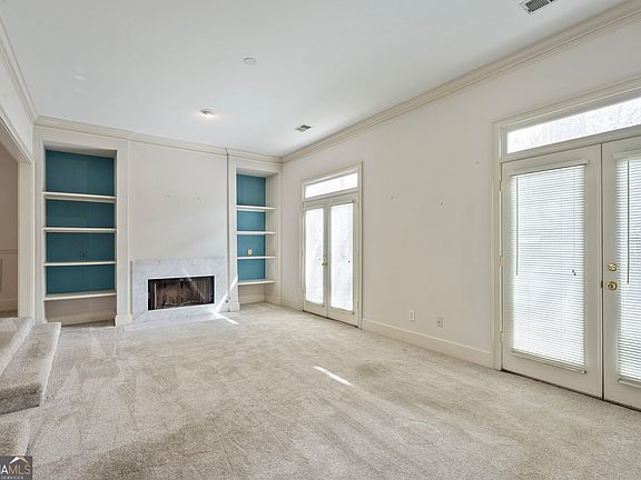 4th image of 1538 Oak Grove Rd