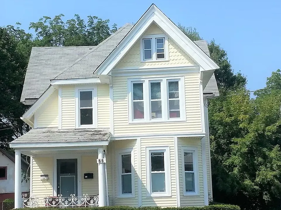 28 Walnut St