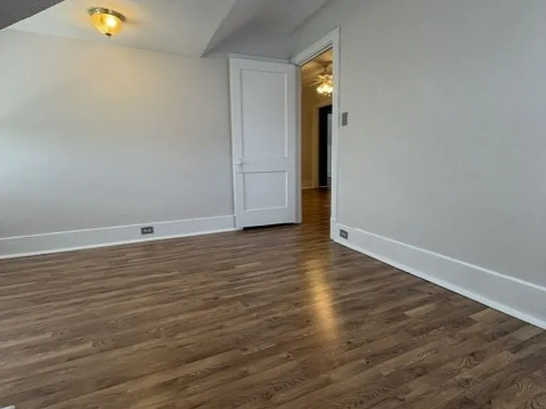 256 Mabrick Ave — Photo 23
