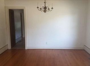 200 86th St #A, Virginia Beach, VA 23451