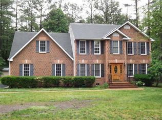 6713 Trestle Ln, Sandston, VA 23150