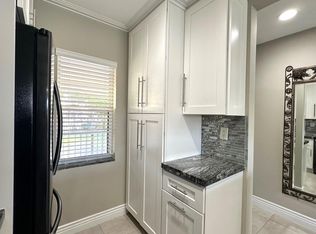 9845 Three Lakes Cir, Boca Raton, FL 33428