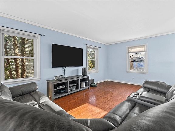 3rd image of 2858 South 53rd STREET