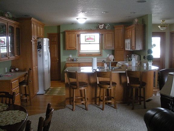 2nd image of 29043 Ironwood Dr