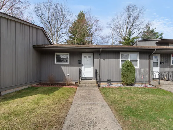 149 Moylan Court #149, Newington, CT 06111