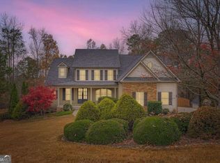 374 Beaumont Farms Dr, Sharpsburg, GA