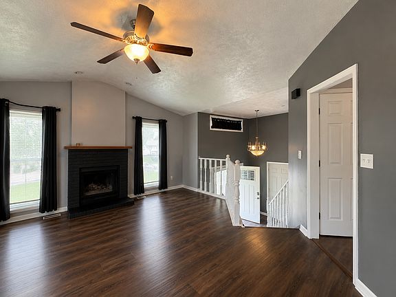5th image of 1622 Bensington Ct