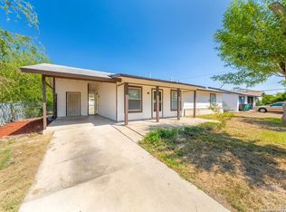 107 Oak Valley Dr, San Antonio, TX 78227
