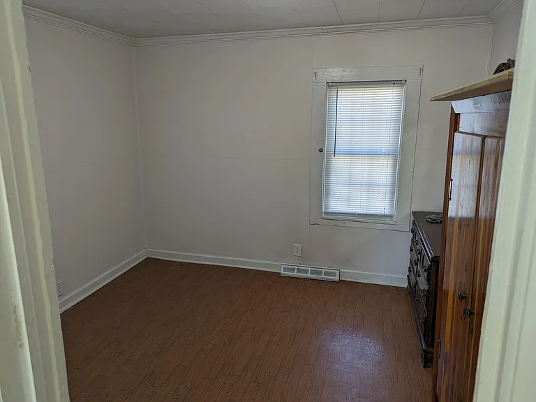 834 N Weldon St — Photo 4