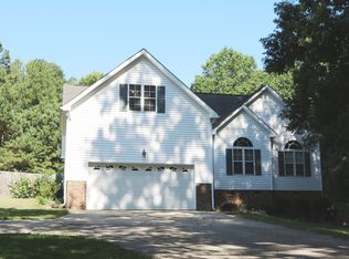 1412 Gw Ct, Raleigh, NC 27603